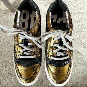 P448 F9Space Monet Spacelow Gold Black
Leather Sneaker
